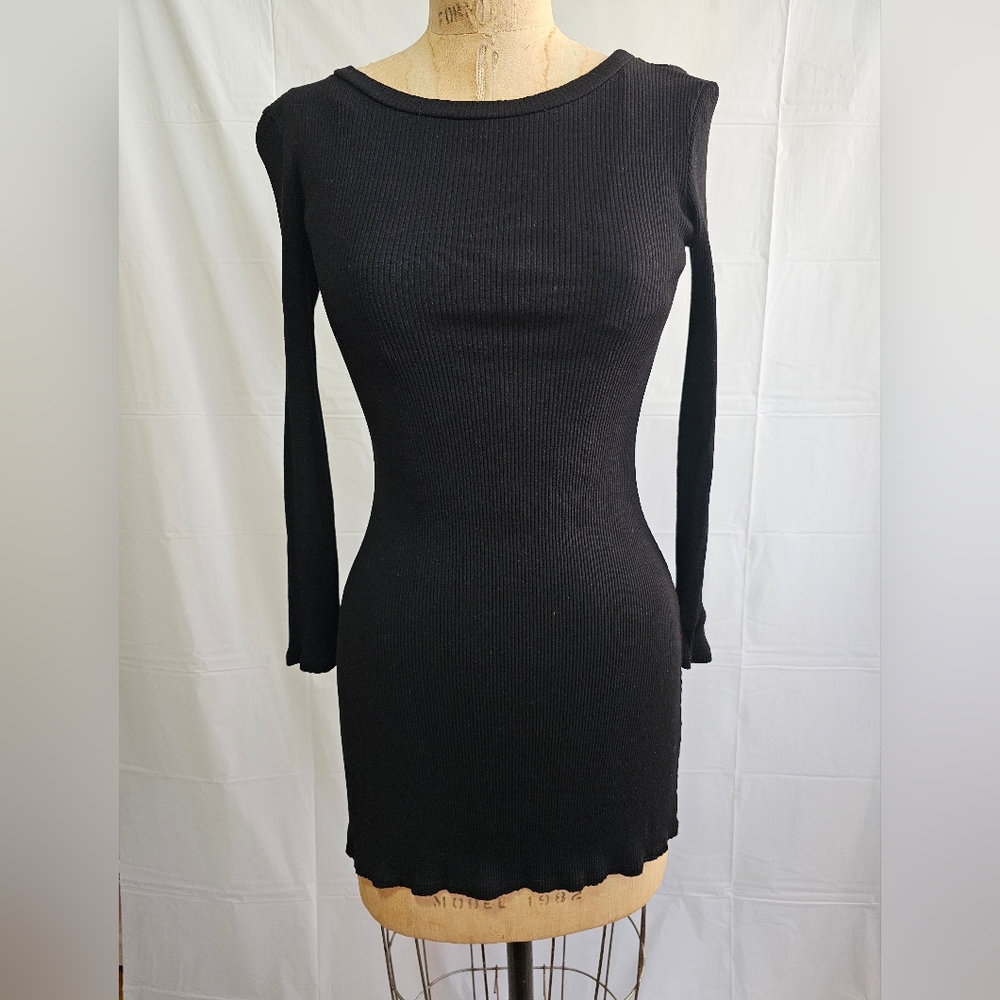 Aqua black long sleeve tunic size M